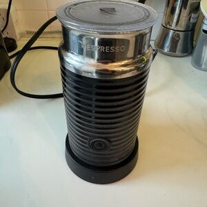Nespresso Aeroccino in Black and Silver